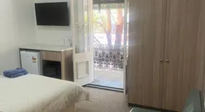 Woolpack Hotel Parramatta - Image 2