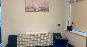 2 kingsize bedrooms at Castle View House - Image 3