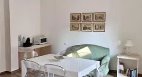 Guest House in Piazza - Image 3