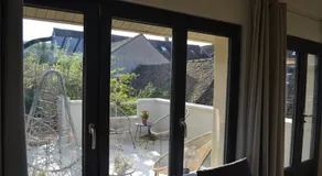 L'Escapade - Image 3