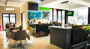 City Living Boutique Hotel - Image 3