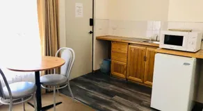 Bright Avenue Motor Inn - Image 3