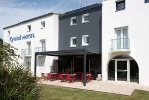 Hôtel Kyriad La Rochelle Centre Ville - Image 3