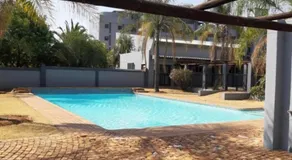 Menlyn Comfort - Image 4