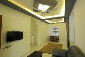 Two Mins To Rajagiri Hospital | 2BR Apt  W/ AC - Image 2