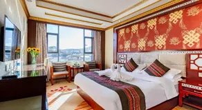 Floral Hotel · Shangri-la Blue Sky - Image 2