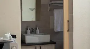 Hillas Ridge Guesthouse - Image 5