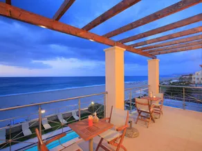 Villa in Rethymno on Beach with Private Pool - Image 4
