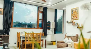 JM Luxury Homestays - Image 2