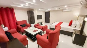 Hotel Mairona Gulberg Lahore - Image 2