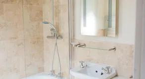 Glencoe Villa Guesthouse - Image 2