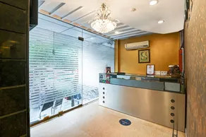 Hotel Amby Inn by Quadis - Lajpat Nagar - Image 3