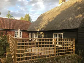 Thatched Cottage - Image 4