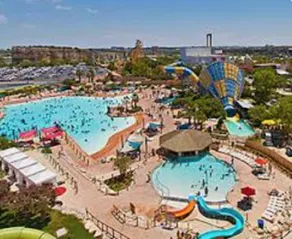 4 Bed sleeps 12 -Sea world-Six Flags-Down Town - Emerald Oasis - Image 5