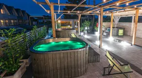 Old Tree Villa & Restaurant - Image 2