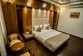 HOTEL GREENLAND - Image 4
