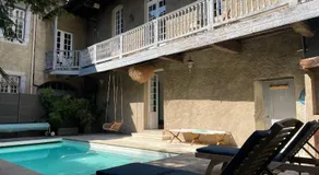 La Maison aux murs anciens et ses chambres - Image 2