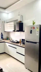 Private Room in Shared Flat with Attached Washroom - Image 3