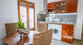 Apartamentos El Tranco del Mar - Image 2