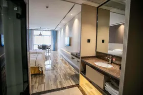 Carman Style Hotel - Image 2