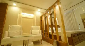 Myst Luxury stays - Image 3