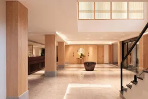 Molan Zen Riverside View Hotel - Image 2