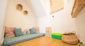 Apartamento en el casco antiguo en plena Alameda - Image 4