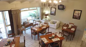 Avillahouse Guesthouse - Image 3