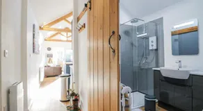 The Garden Cottage - Image 2
