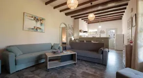 Sofia Apartments - Image 5