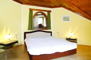 Apartment in St. Kanzian near Klopeiner See - Image 2