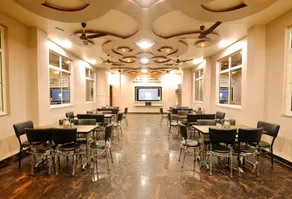 Hotel Kaaynat Mahal 25 Mtrs from Dargah - Image 3