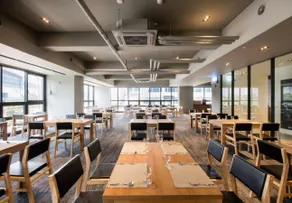 Park Marine Hotel - Image 4