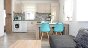 Menta Lak - Image 3
