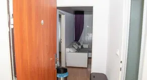 LOVELY ONE BEDROOM APARTMENT - Image 5