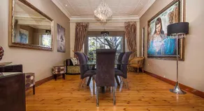 Saffron Guest House - Image 4