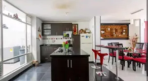 Alojamiento "Cómo en CASA" cerca al Aeropuerto!! - Image 5
