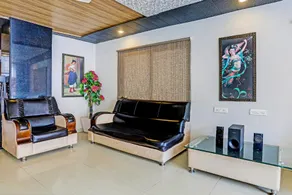 Super Townhouse Vaishnavi - Image 3