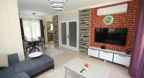 Villa Sword - Image 2