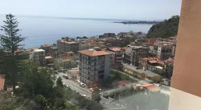 Casa, Mare-Etna-Taormina - Image 5
