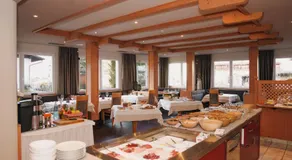 Saldur Small Active Hotel - Image 5