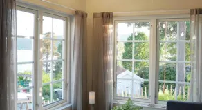 Tiny House - Image 2