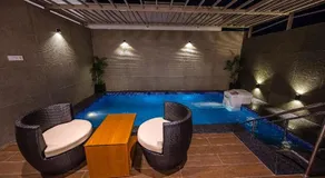 S R Private Residence - Image 3