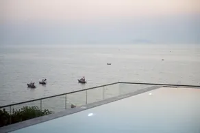 The Turtle Hotel Bangsaen - Image 4