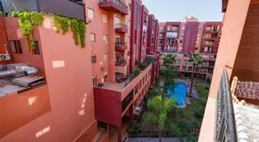 Studio Cosy avec Piscine & Balcon Majorelle - Image 4