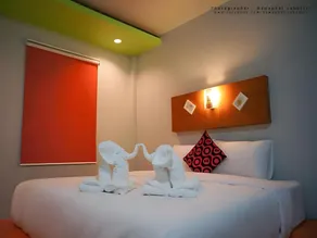 Check in Hotel and Resort - Image 2