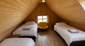 Secret lagoon cabin - Image 2