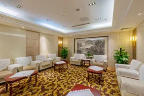 Tieshan Hotel - Image 4