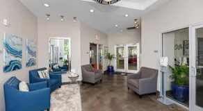1Br Uptown, Pool, Wine, near Convention Center_311 - Image 5