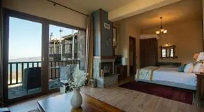 Pandion Luxury Boutique Hotel & Suites with Spa - Image 2